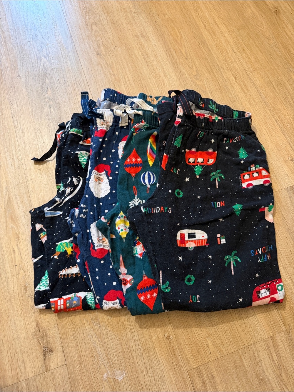 4 Old Navy Navy Holiday Pajama Bottoms with Red & Green Accents